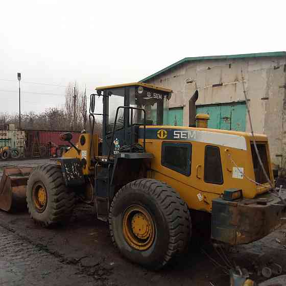Фронтальный погрузчик SEM 650B, г. в. 2010 Луганск