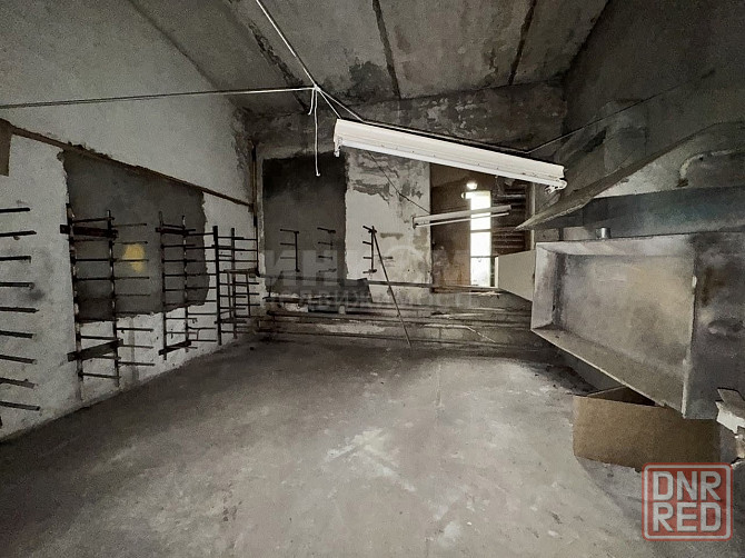 Продам склад 300 м2 в городе Александровск Луганск - изображение 1