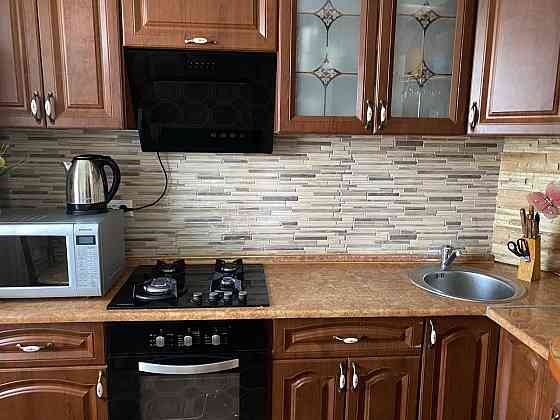 Продам 3-х комн квартиру в городе Луганск квартал Южный Луганск