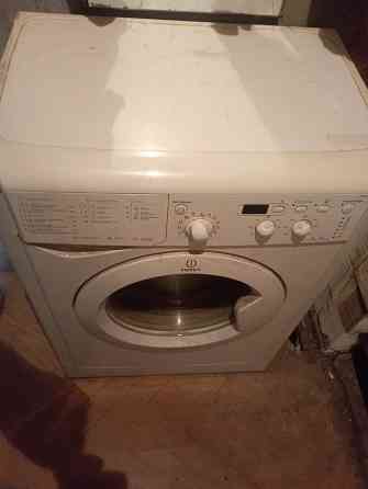 Стиралка Индезит на запчасти Донецк