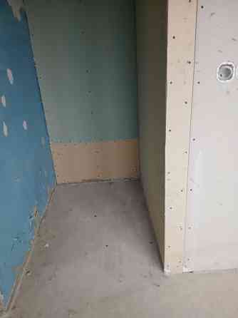 Срочно продам 3 комнатную квартиру Октябрьский Донецк