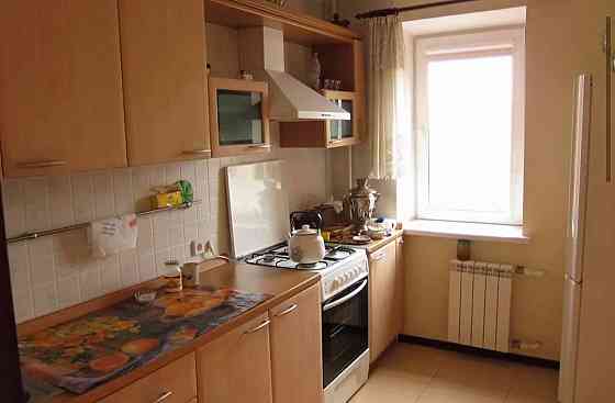 Сдается двухкомнатная квартира в Калининском районе по ул. Разенкова д.16 Донецк