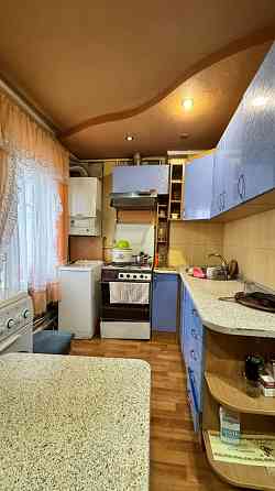 Продажа дома с газом приватизированной землёй, в самом центре Макеевки Макеевка