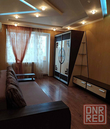 Сдается однокомнатная квартира в Ворошиловском районе на Набережной Донецк - изображение 1