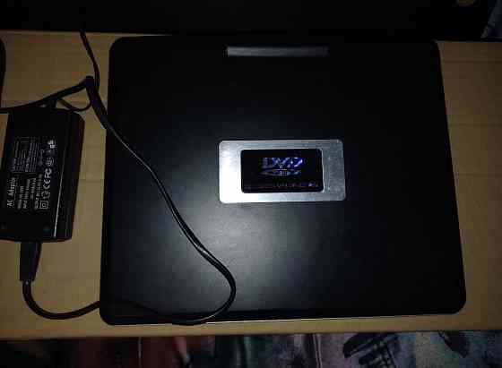 Продам портативный DVD PLAYER SHARP SH-1280D Енакиево