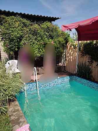 2-х этажный дом с бассейном Донецк