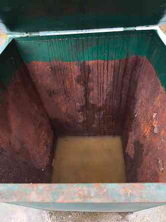 Продам контейнер для мусора (мусорный бак) Донецк