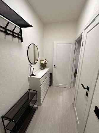 сдам за 17тыс.руб. ленининский проспект, в районе парка щербакова Донецк