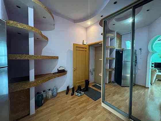 Продаётся просторная двухкомнатная квартира на ул. Челюскинцев Донецк