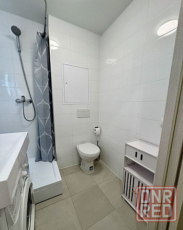 Сдаю студию в Ворошиловском районе напротив крытого рынка. Донецк - изображение 2