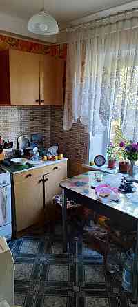 Продам 3 к.кв. на Боссе, Речная, 5/5, хорошее жилое состояние Донецк