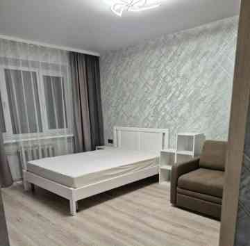 Сдаю однокомнатную квартиру 33.0 м² этаж 3/5 город Донецк, Ленинский Донецк