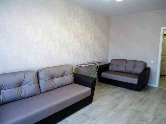 Сдаю двухкомнатную квартиру в Буденовском районе на Заперевальной. Донецк