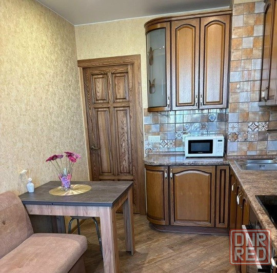 Сдаeтcя в долгoсрочную аренду однокомнaтнaя квapтиpa с евроpемoнтoм Донецк - изображение 1