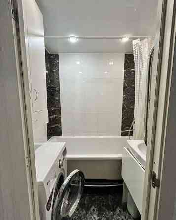 Первая сдача, просторная двухкомнатная квартира Ленинский район, Цирк. Донецк