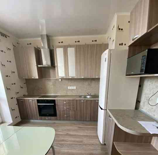 Сдается однокомнатная квартира на длительный срок с мебелью Донецк