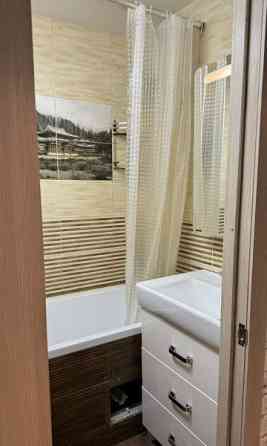 Сдаётся в аренду просторная двухкомнатная квартира в Калининский Донецк