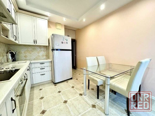 Сдаю однокомнатную квартиру в центре города. Ворошиловский р-н. Щорса 28. Донецк - изображение 1