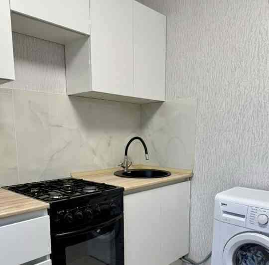 Сдаю однокомнатную квартиру 42.0 м² этаж 2/5. город Донецк, Донецк