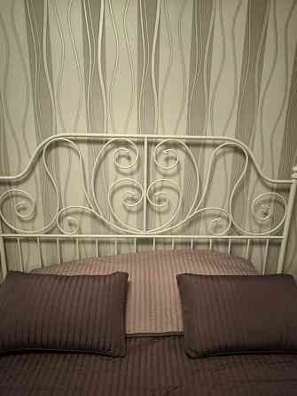 Сдаю двухкомнатную квартиру в Ворошиловском районе Донецка, ориентир библиотека им. Крупской. Донецк