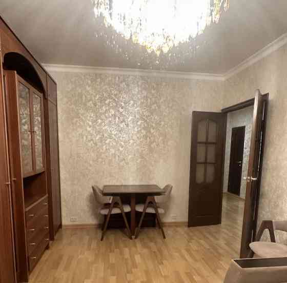 Сдаю двухкомнатную квартиру в Буденовском районе напротив ледовой аренды "Алмаз" Донецк