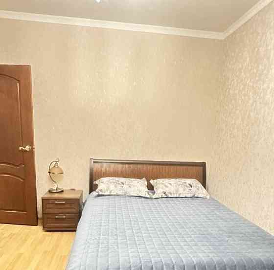 Сдаю двухкомнатную квартиру в Буденовском районе напротив ледовой аренды "Алмаз" Донецк