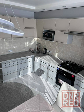 Сдается 1-комнатная квартира в Калининском районе ул. Краснофлотская Стоимость аренды: 25 000 руб. Донецк - изображение 1