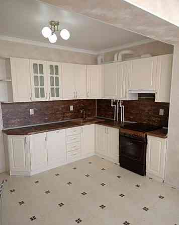 Сдаю двухкомнатную квартиру в Калининском районе Донецк