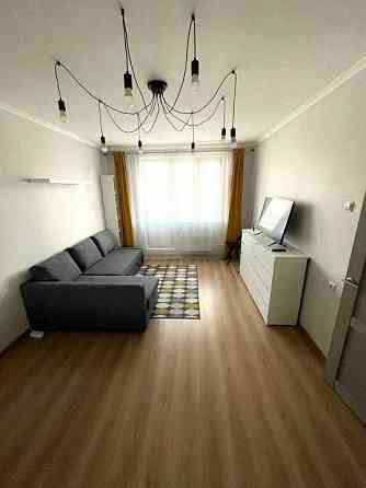 Киевский район, шахтостроители Цена: 23.000руб. 1к.кв 40кв.м Донецк