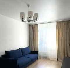 Сдается просторная , уютная , полностью мебелированная двухкомнатная Донецк