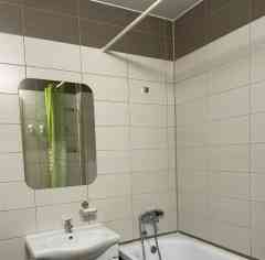 Сдается просторная , уютная , полностью мебелированная двухкомнатная Донецк