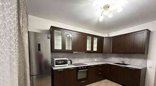 Сдается просторная , уютная , полностью мебелированная двухкомнатная Донецк