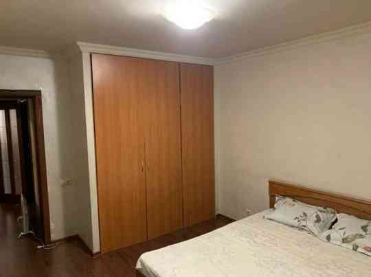 Сдаю однокомнатную квартиру 37.0 м² этаж 4, город Ворошиловский район, Донецк