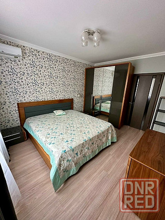 Сдается двухкомнатная квартира в Ворошиловском районе на Набережной Донецк - изображение 1