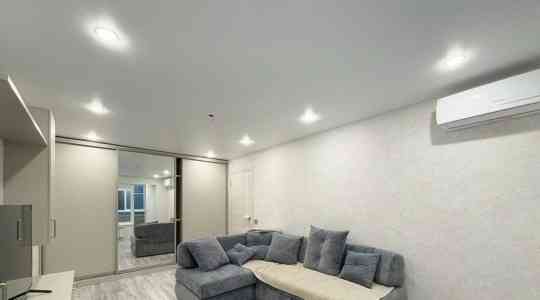 Сдается двушка в Буденовском районе на Краснооктябрьской улице. Донецк