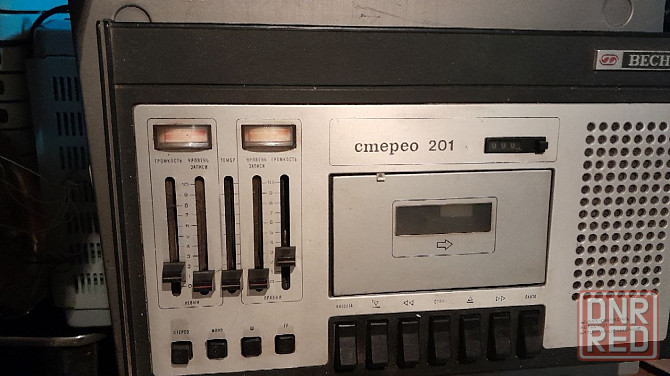 кассетный магнитофон ссср весна стерео 201 Донецк - изображение 1