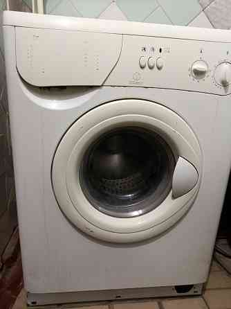 Стиральная машинка Indezit б/у, в рабочем состоянии Донецк