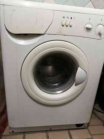 Стиральная машинка Indezit б/у, в рабочем состоянии Донецк