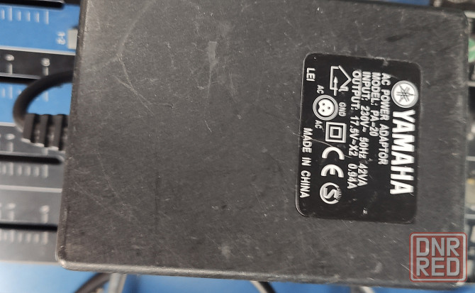 Микшерный пульт Yamaha 12/4 fx Донецк - изображение 3