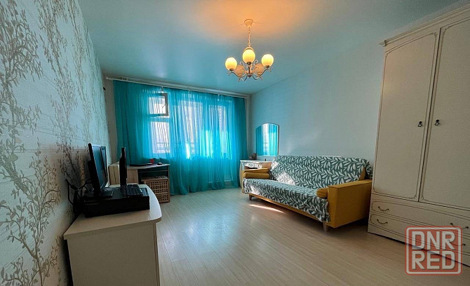 Сдается двухкомнатная квартира в центре Макеевки, ул. Донецкая, недалеко от пассажа. Макеевка - изображение 2