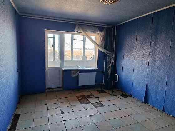 продается 2 комн. кв. на Металлургов д. 50 Харцызск