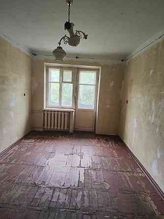 продам 2 комн. кв. на Трубной стороне Харцызск