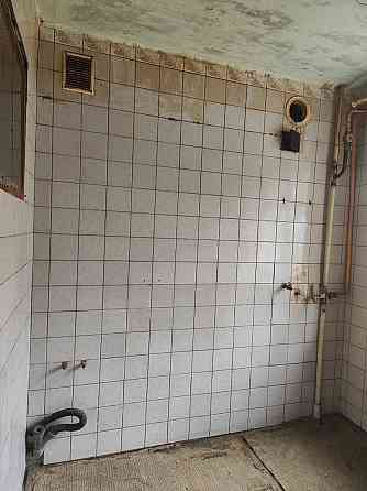 продам 2 комн. кв. на Трубной стороне Харцызск