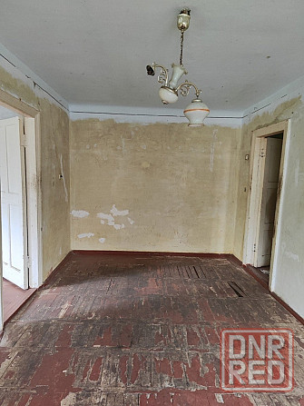 продам 2 комн. кв. на Трубной стороне Харцызск - изображение 3