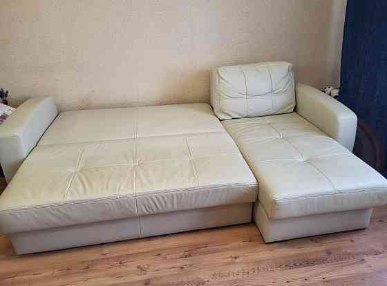 Диван кожаный Донецк