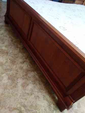 Продается кровать двухспальная Донецк