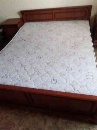 Продается кровать двухспальная Донецк