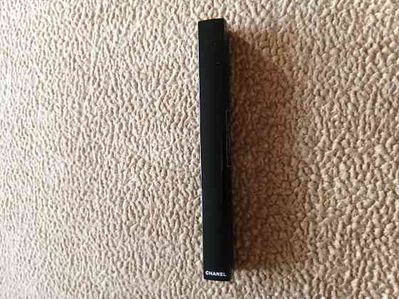 Лайнер Chanel, карандаш Mac, тени Cle de peau, Румяна Yves Rocher Донецк