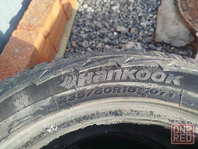 Резина зимняя 235 60 18 Донецк - изображение 1