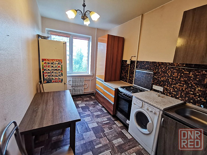 Сдается трехкомнатная квартира, с балкoном на длительный срок в центре Донецка Донецк - изображение 3